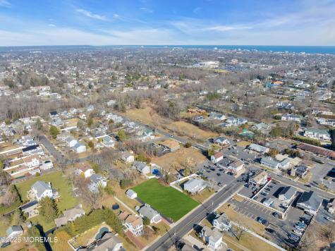 365 W Park Avenue Oakhurst NJ 07755