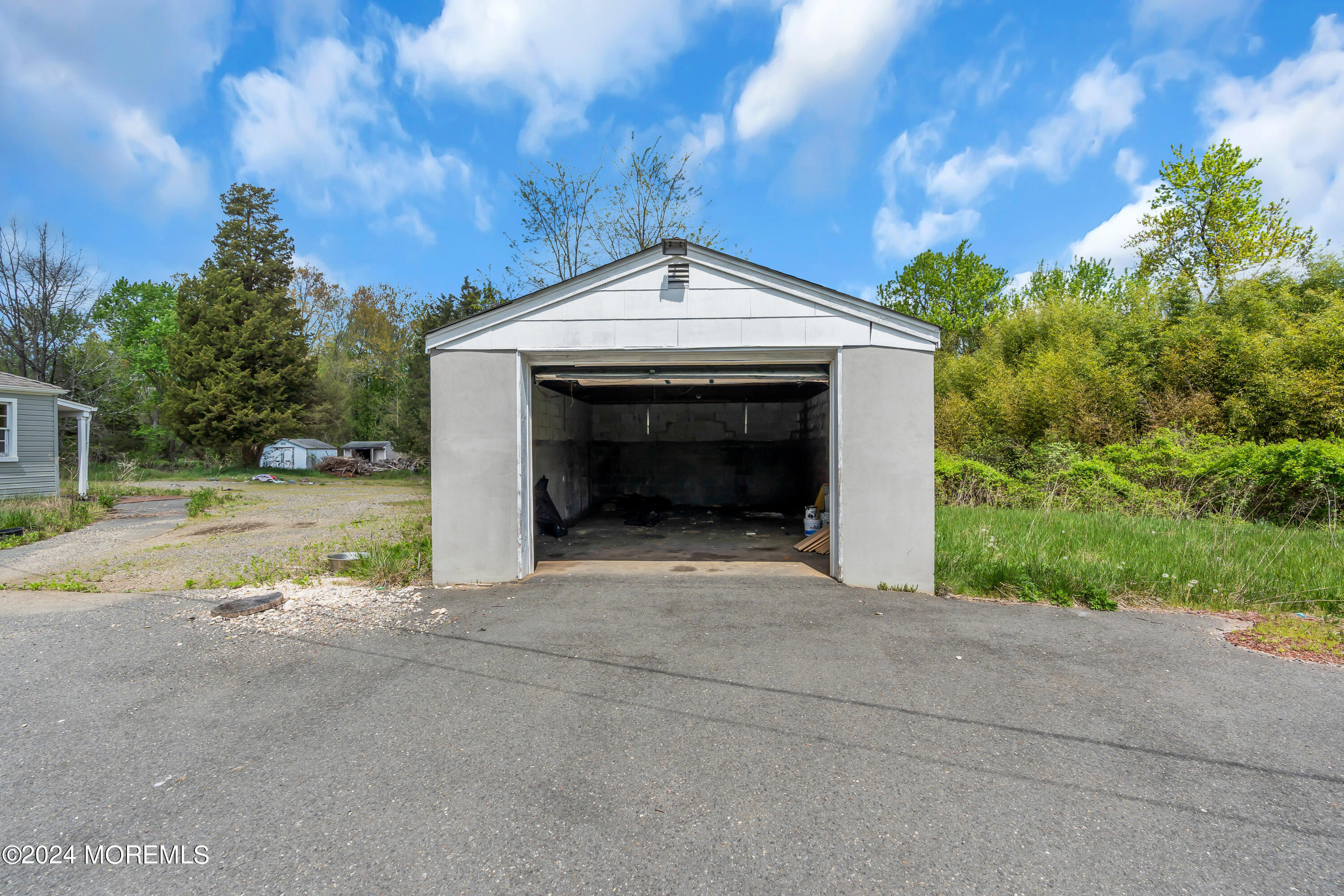 254 Tennent Road Morganville NJ 07751