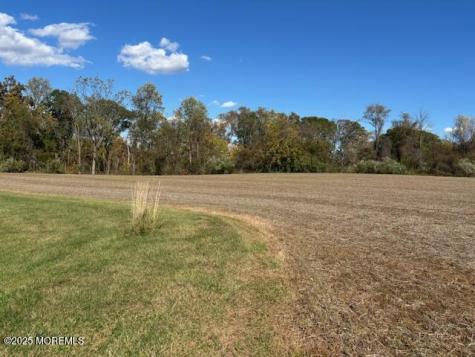 168 Burlington Path Road Cream Ridge NJ 08514