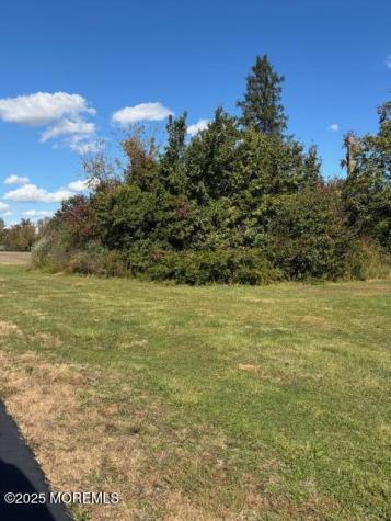 168 Burlington Path Road Cream Ridge NJ 08514