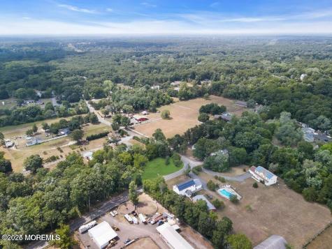 42 Brown Road Howell NJ 07731