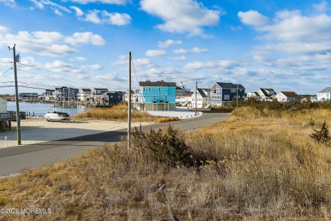 14 Parker Road Tuckerton NJ 08087