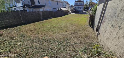 15 Henry Street South River NJ 08882