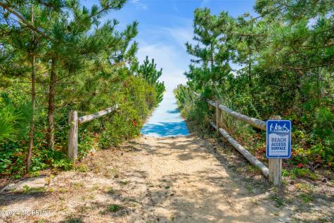 7201 Long Beach Boulevard Harvey Cedars NJ 08008