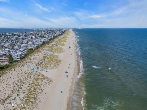 7201 Long Beach Boulevard Harvey Cedars NJ 08008