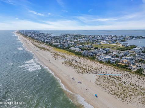 7201 Long Beach Boulevard Harvey Cedars NJ 08008