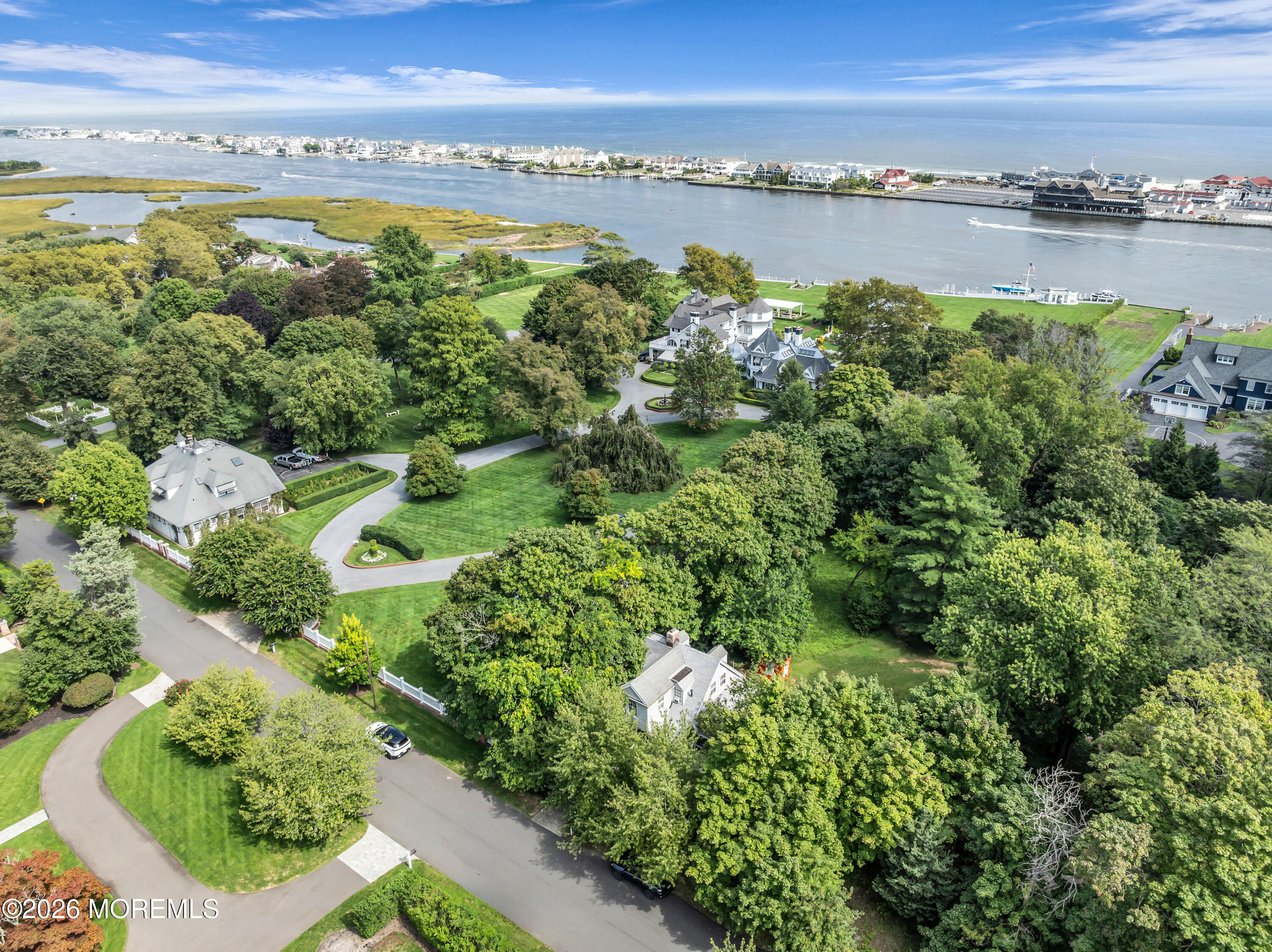 19 N Ward Avenue Rumson NJ 07760