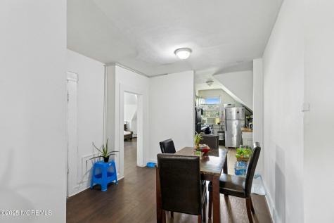 184 N Walnut Street East Orange NJ 07017