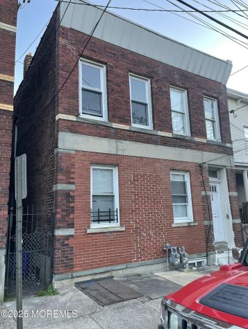 322 S 7th Street Elizabeth NJ 07202