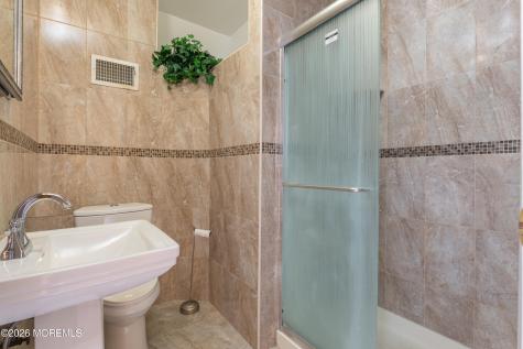 795 Harmony Road Middletown NJ 07748