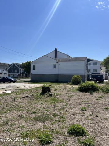 121 Florence Avenue Union Beach NJ 07735