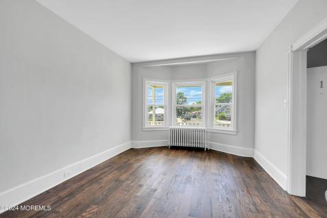 121 E Browning Road Bellmawr NJ 08031