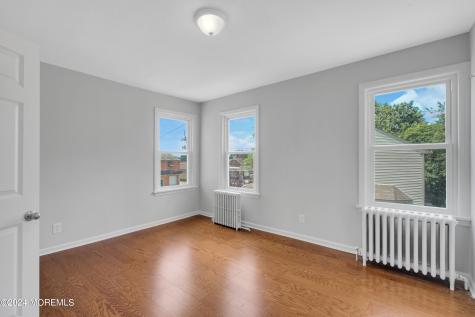 121 E Browning Road Bellmawr NJ 08031