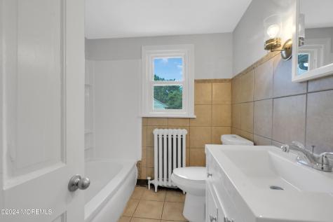 121 E Browning Road Bellmawr NJ 08031