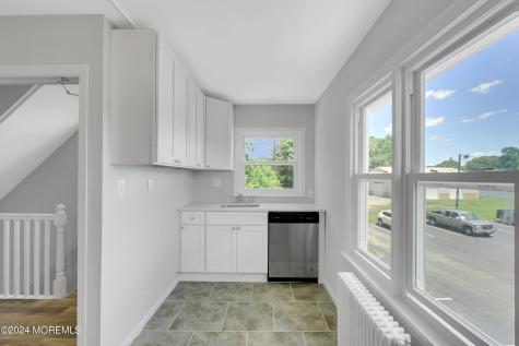 121 E Browning Road Bellmawr NJ 08031