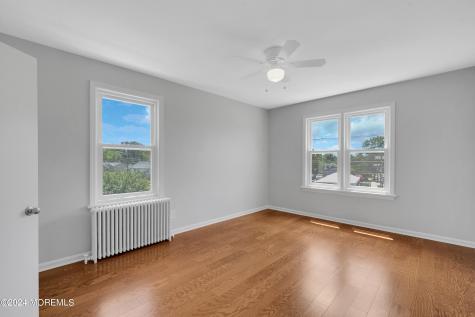 121 E Browning Road Bellmawr NJ 08031