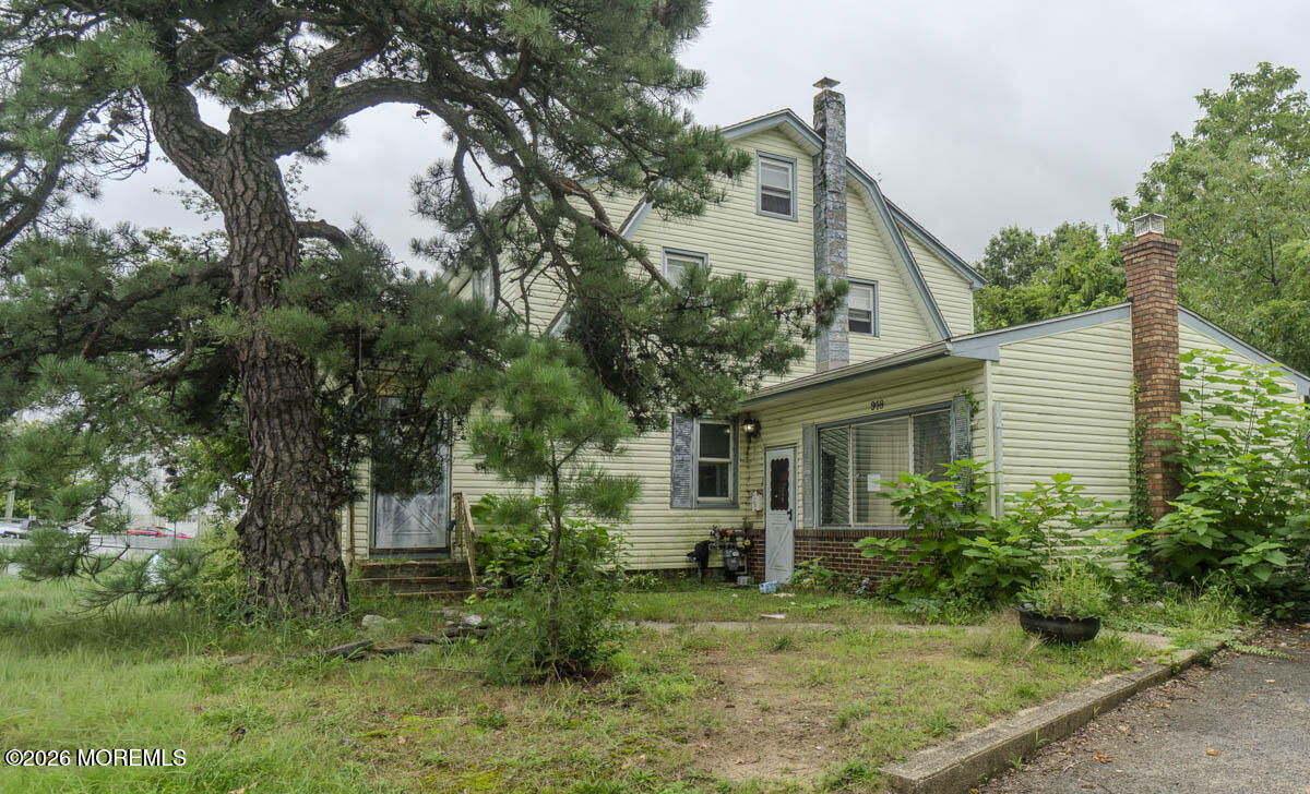 918 7th Street Union Beach NJ 07735