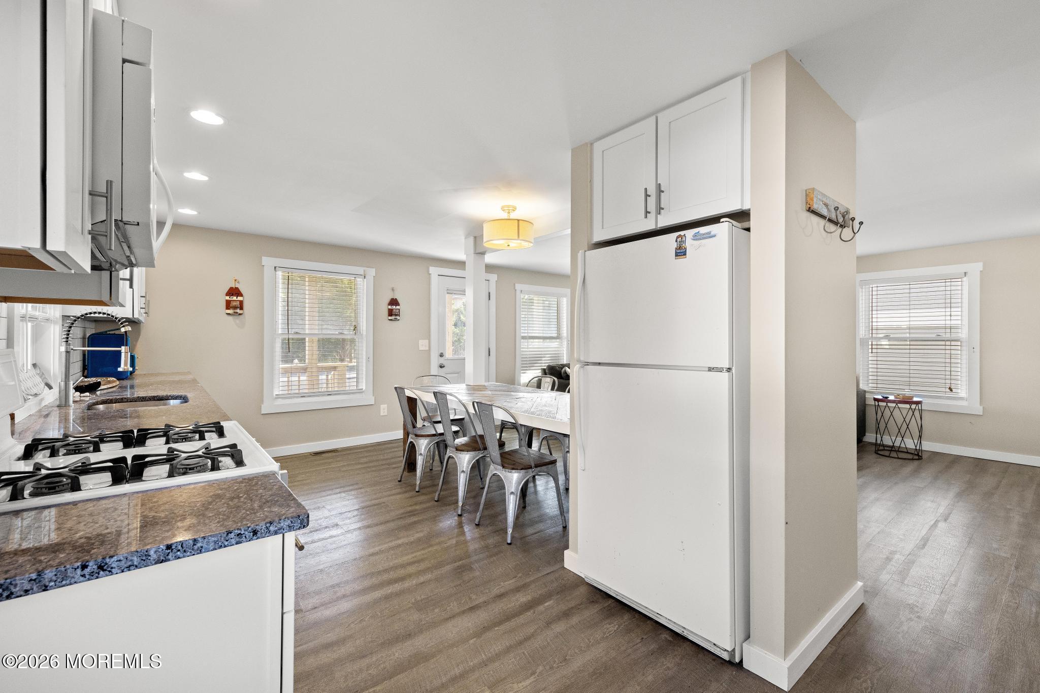 21 E 9th Street Barnegat Light NJ 08006