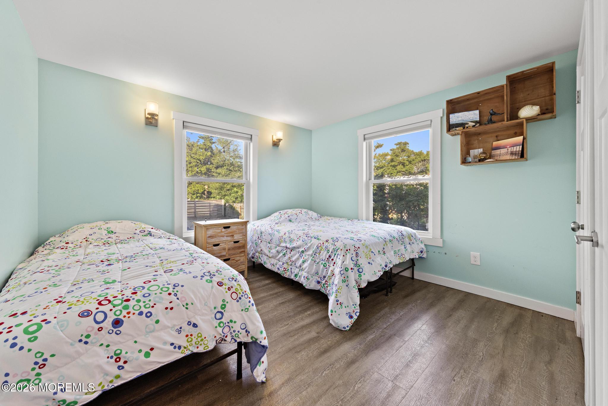 21 E 9th Street Barnegat Light NJ 08006