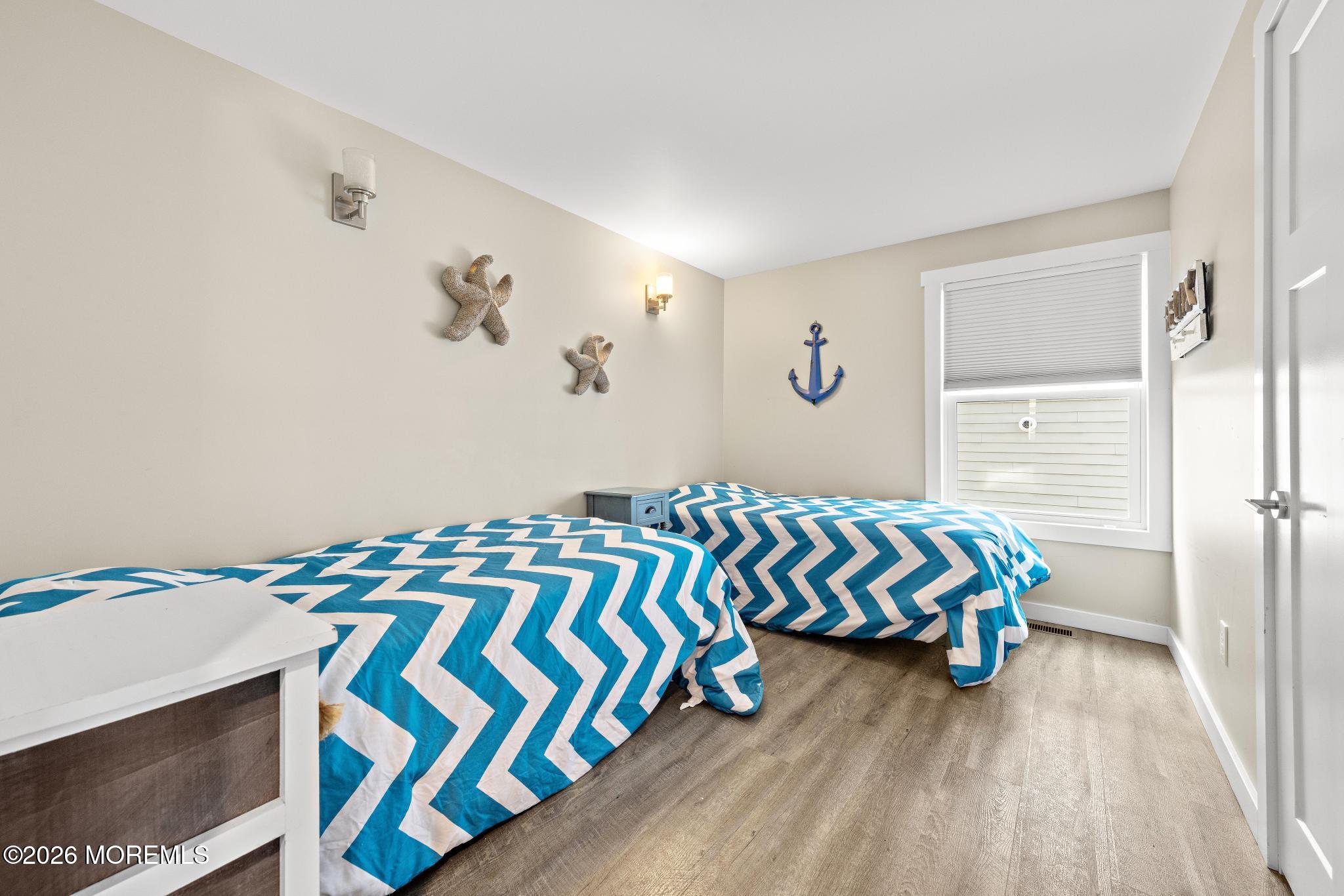21 E 9th Street Barnegat Light NJ 08006