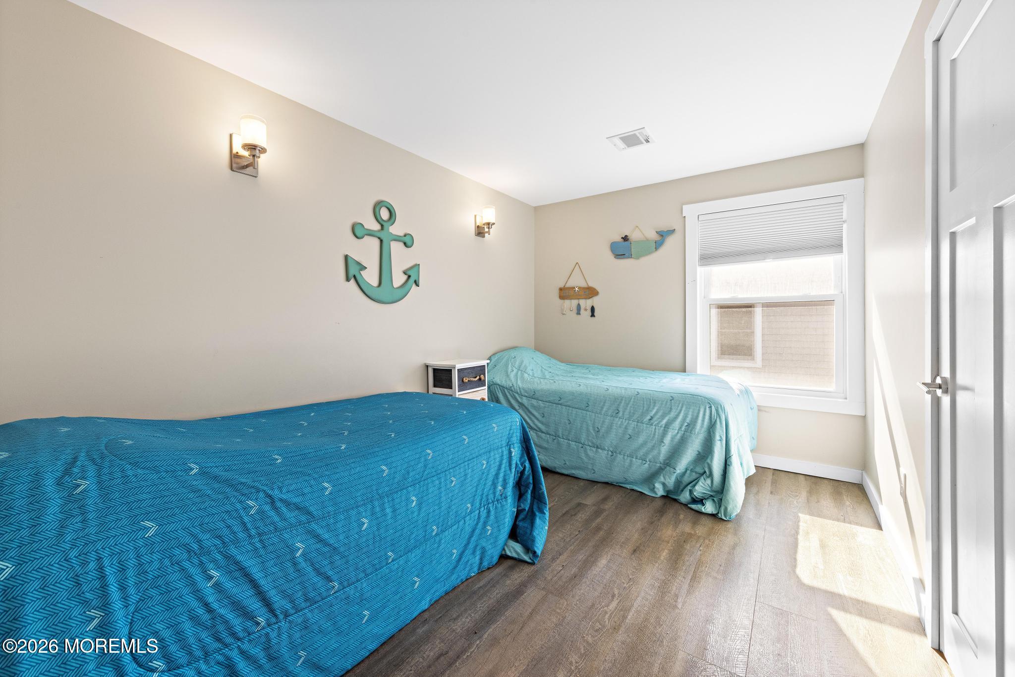 21 E 9th Street Barnegat Light NJ 08006