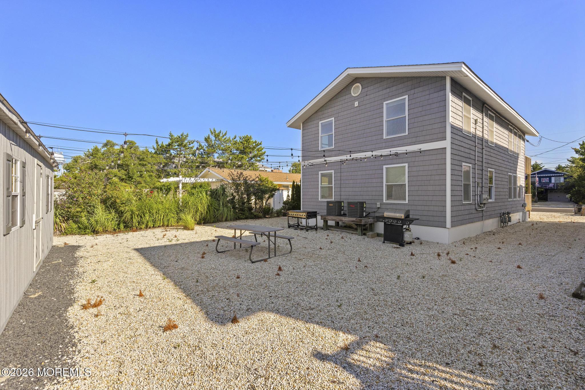 21 E 9th Street Barnegat Light NJ 08006