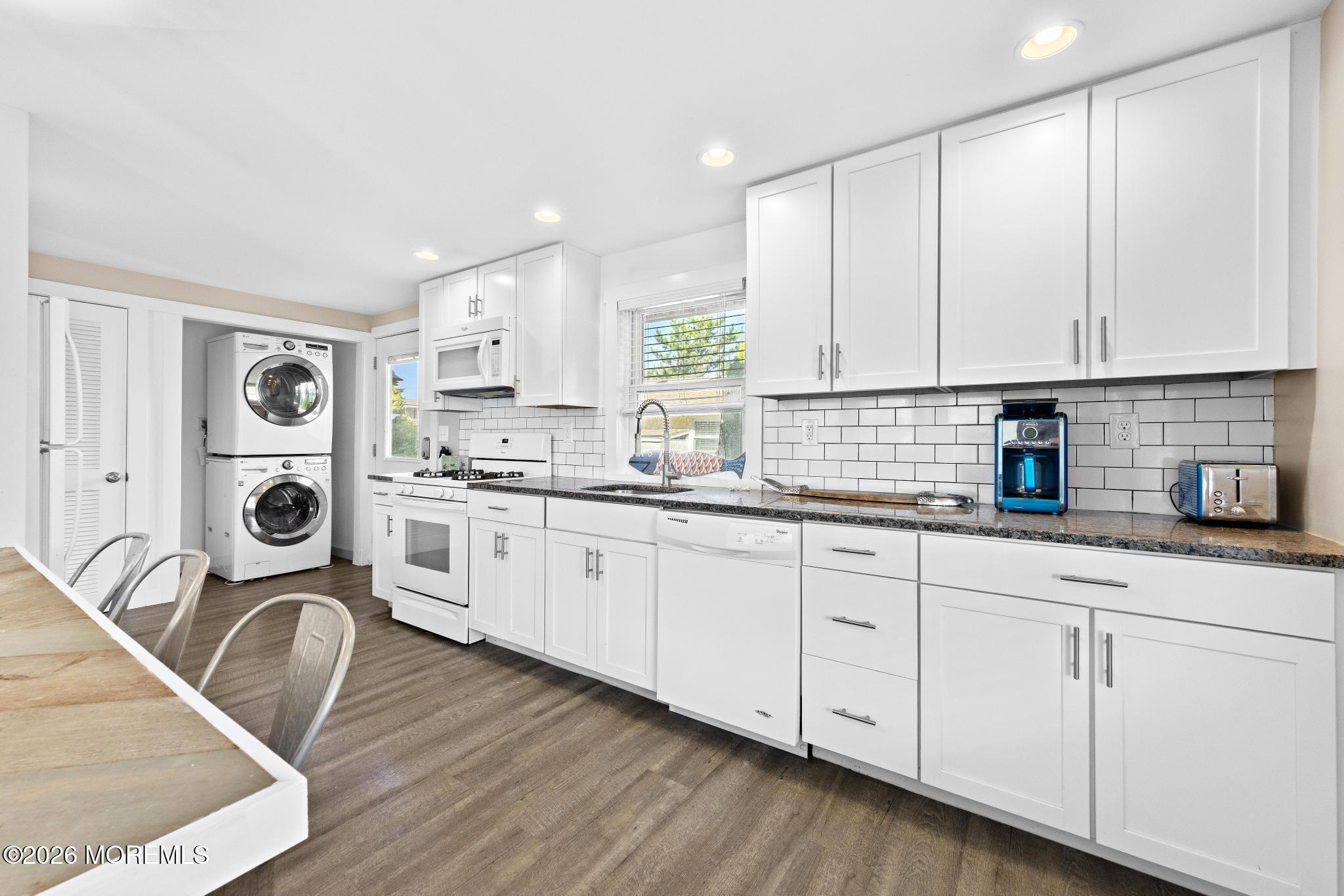 21 E 9th Street Barnegat Light NJ 08006