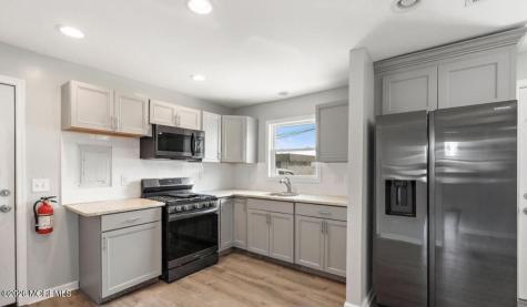 40 Bay Shore Drive Toms River NJ 08753