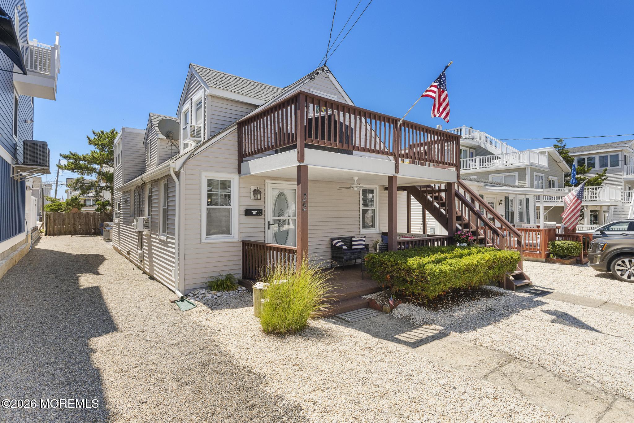 32 N 3rd Street Surf City NJ 08008