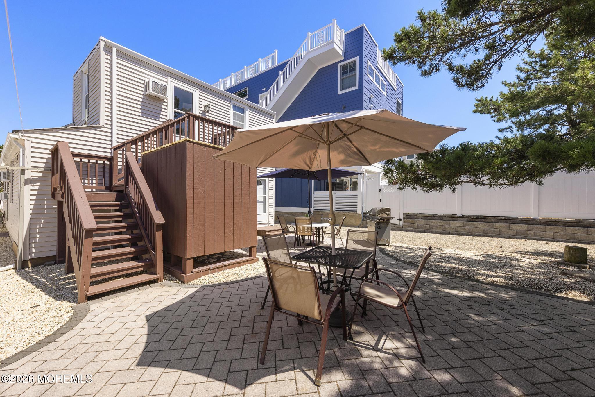 32 N 3rd Street Surf City NJ 08008