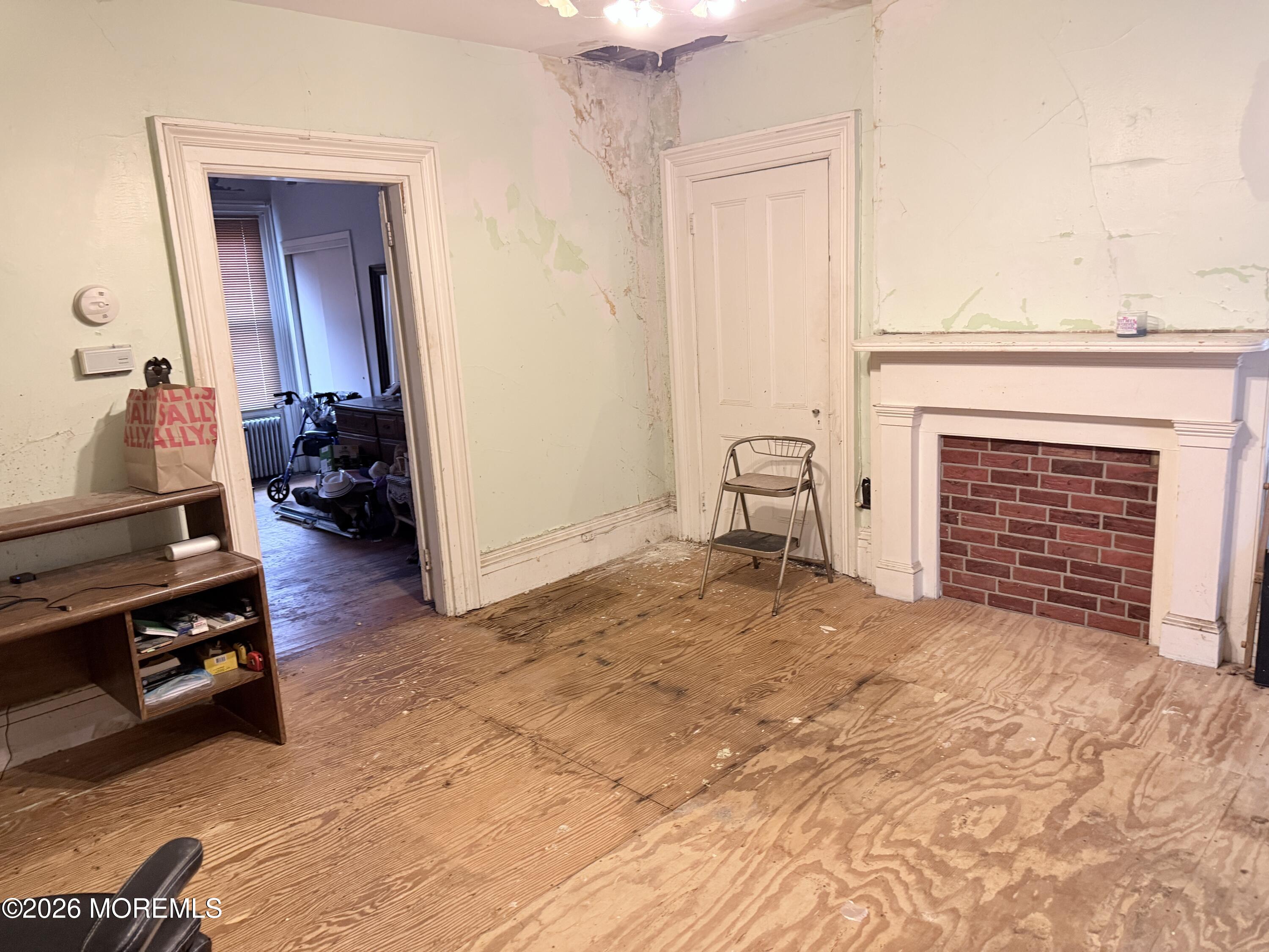 41 Atlantic Street Keyport NJ 07735