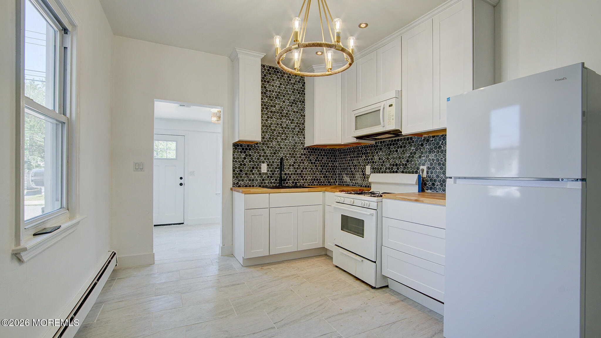 19 Bayview Avenue Keansburg NJ 07734
