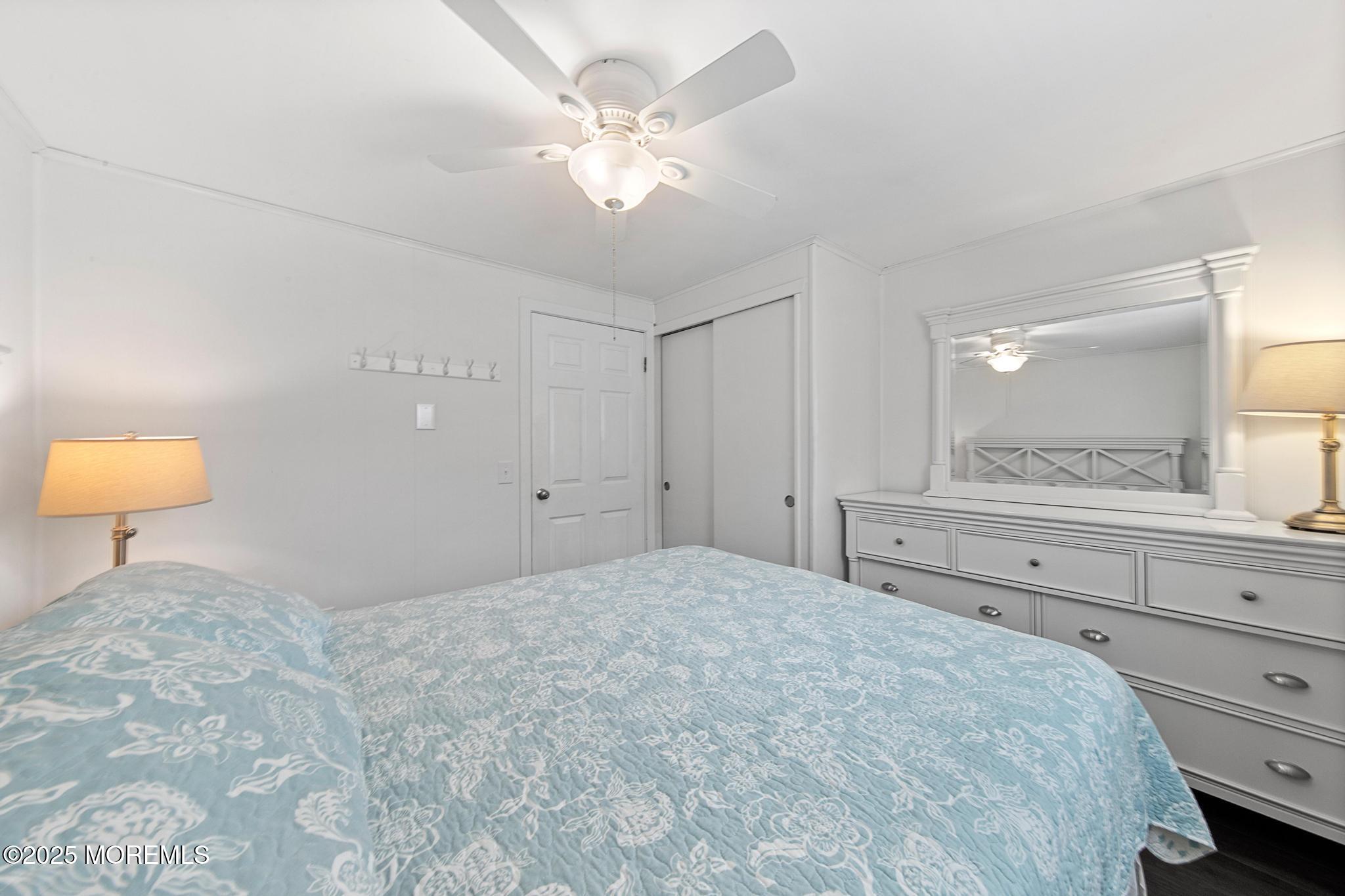 25 E 49th Street Long Beach Twp NJ 08008