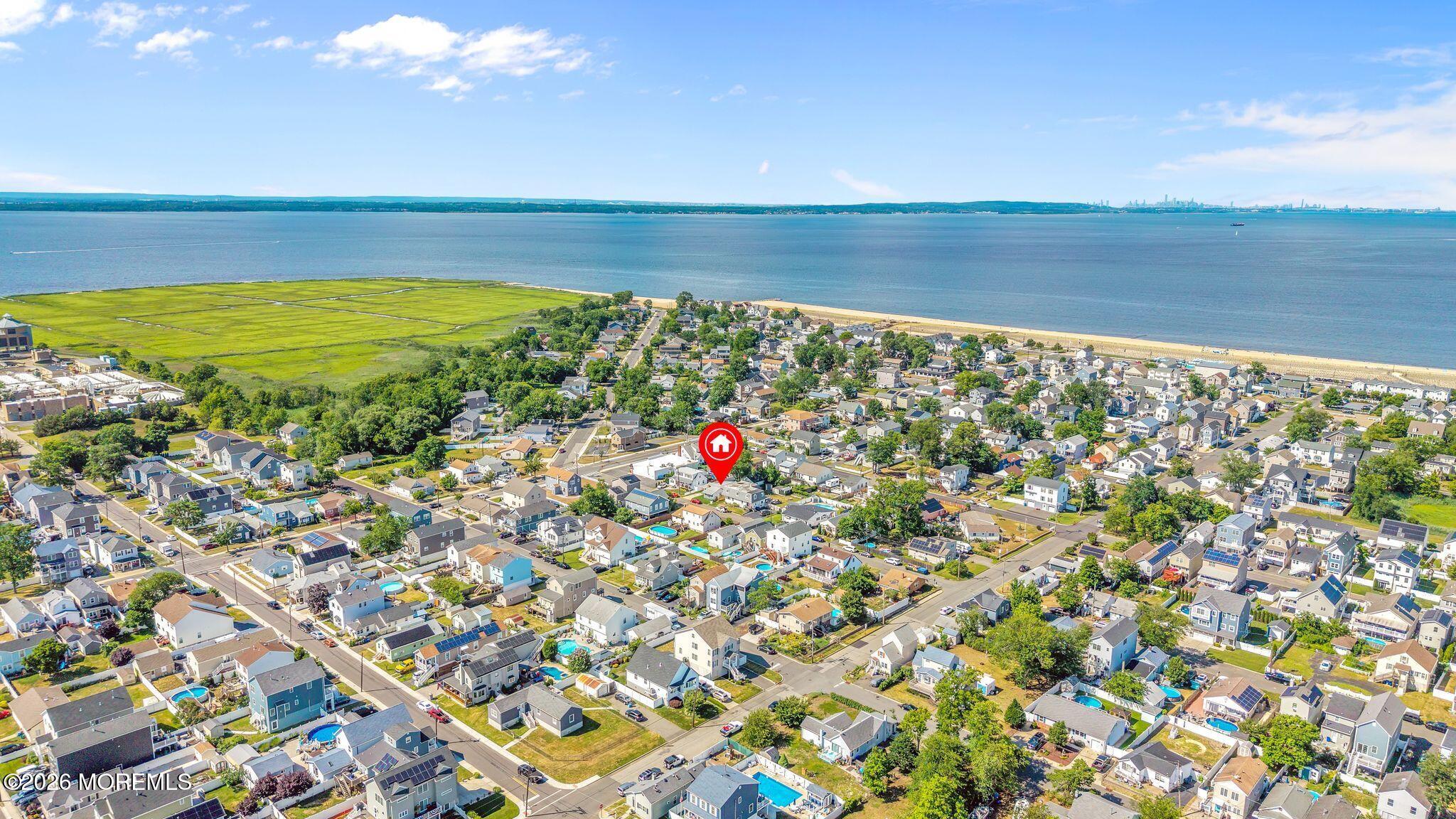 807 6th Street Union Beach NJ 07735