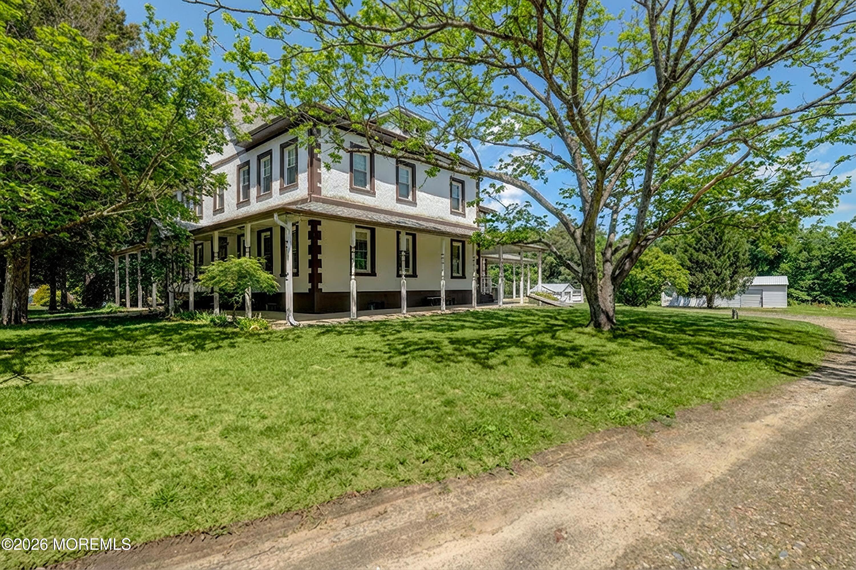 15 Hummingbird Way Jackson NJ 08527