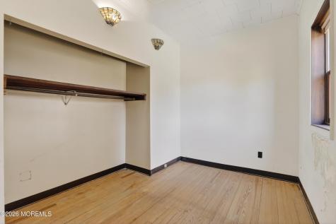 15 Hummingbird Way Jackson NJ 08527