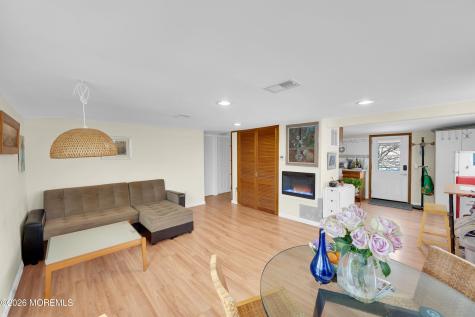 3 Mea Lane Long Beach Twp NJ 08008