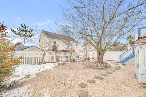 3 Mea Lane Long Beach Twp NJ 08008