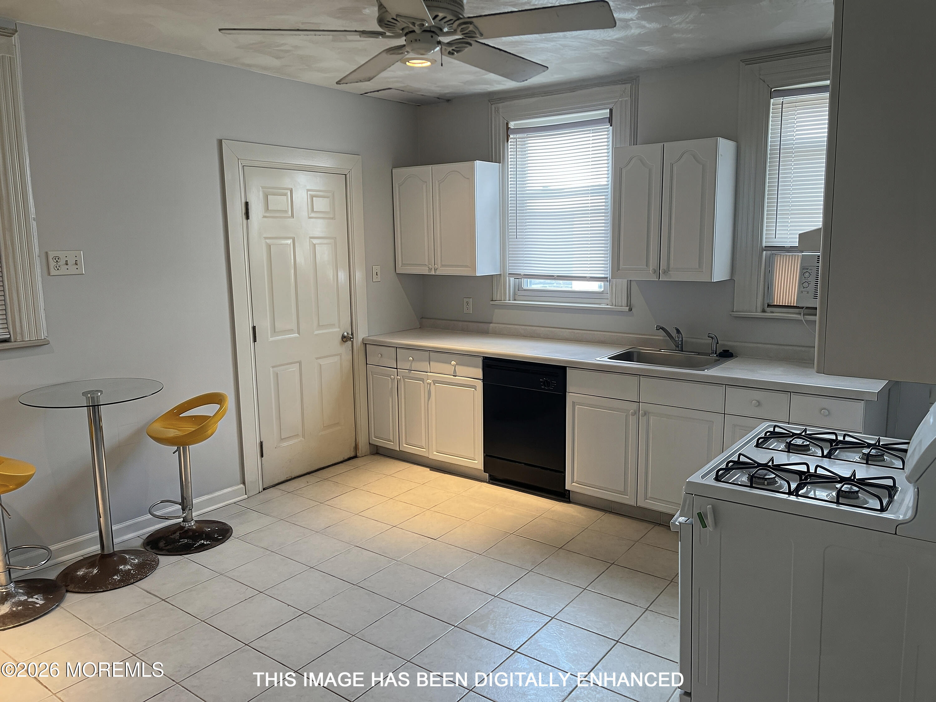2 Howell Place Newark NJ 07106