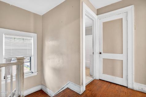 126 Jones Avenue Middlesex NJ 08846