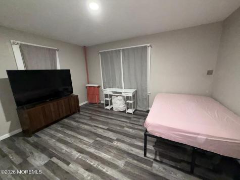 126 Jones Avenue Middlesex NJ 08846