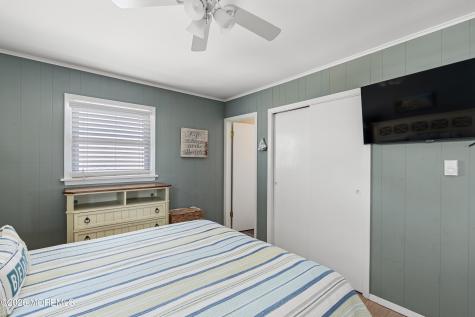 326 S 2nd Street Surf City NJ 08008