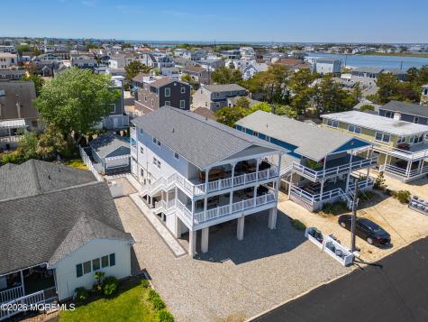 326 S 2nd Street Surf City NJ 08008