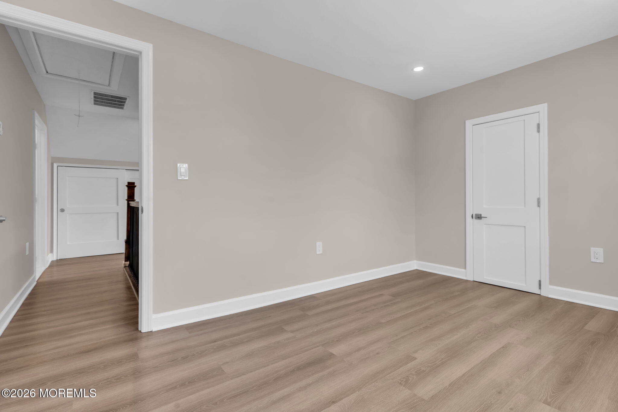 21 Market Street Edison NJ 08817