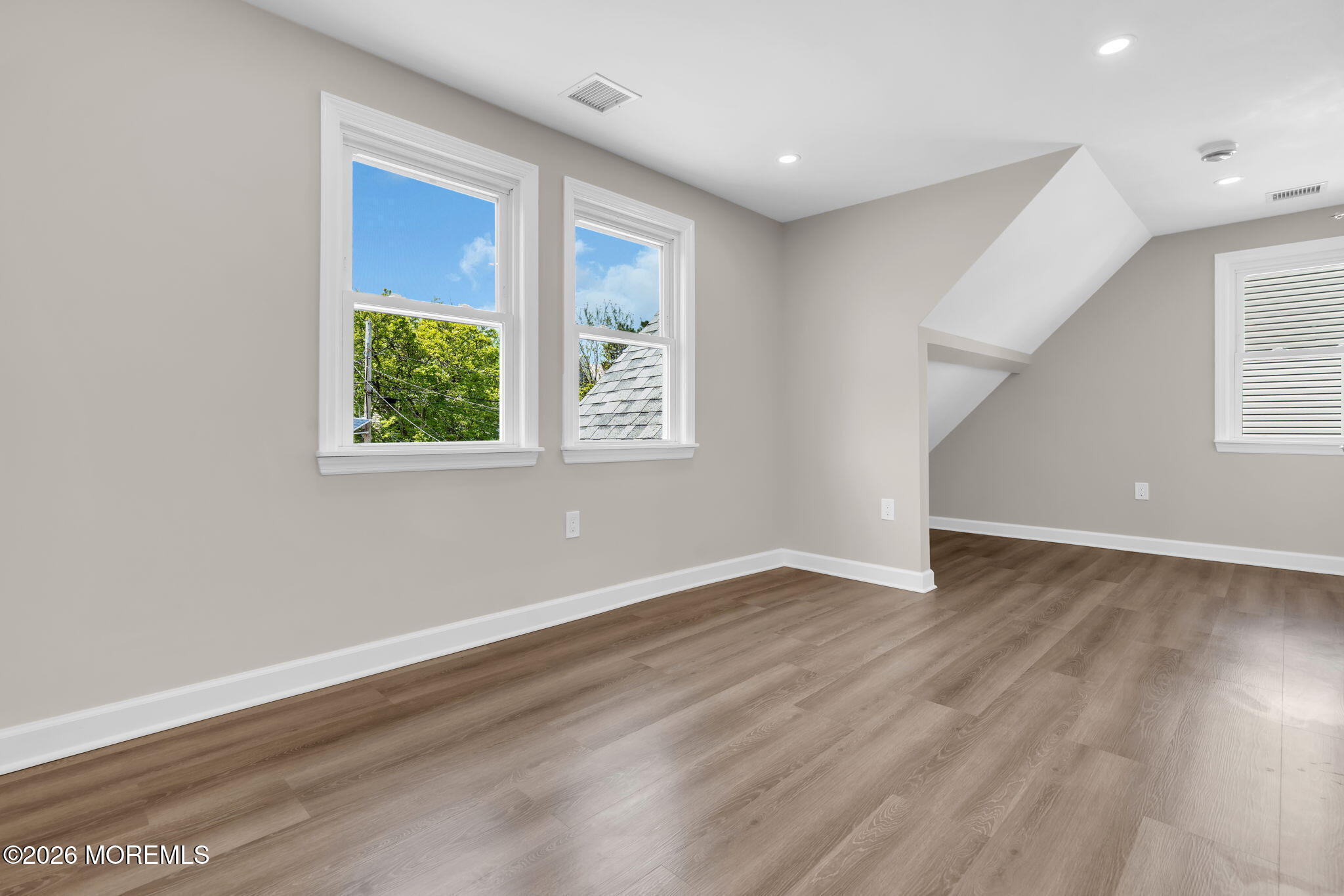 21 Market Street Edison NJ 08817