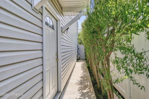 245 Westervelt Place Lodi NJ 07644
