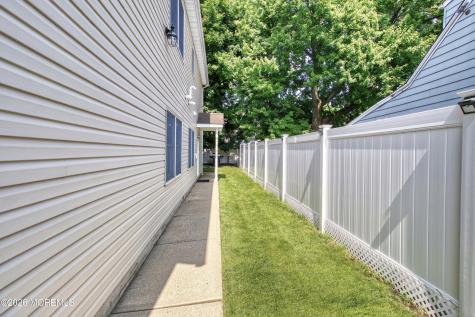 245 Westervelt Place Lodi NJ 07644