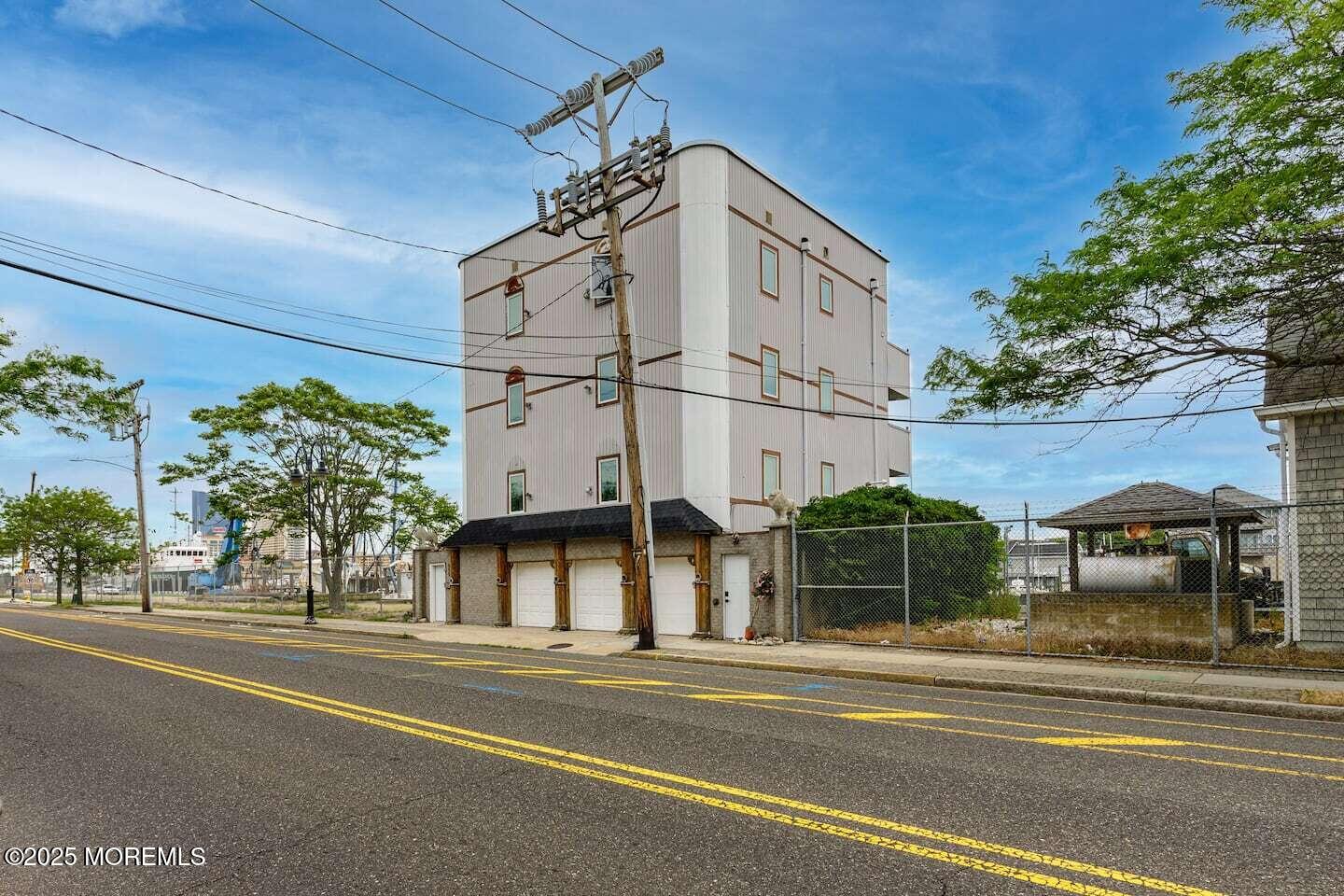 555 N Maryland Avenue Atlantic City NJ 08400