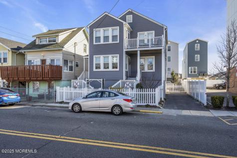 305 Hamilton Avenue Seaside Heights NJ 08751