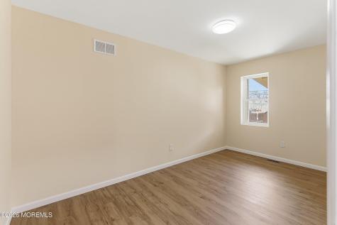40 Twilight Avenue Keansburg NJ 07734